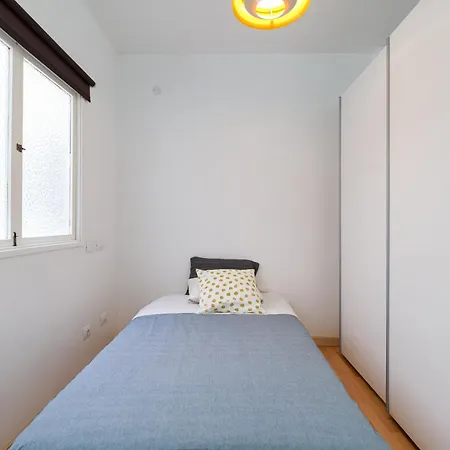 Canteras Modern Workfriendly Apartment